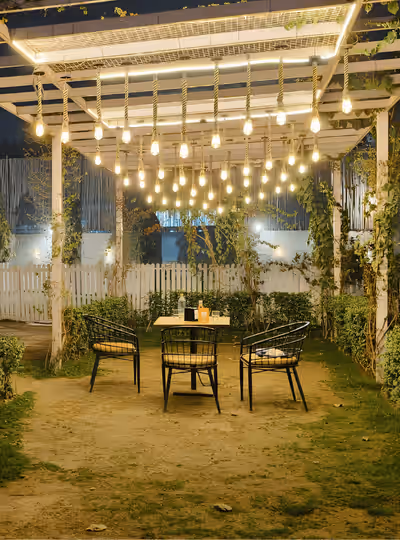 Outdoor Cafe